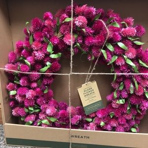 Globe Flower Wreath